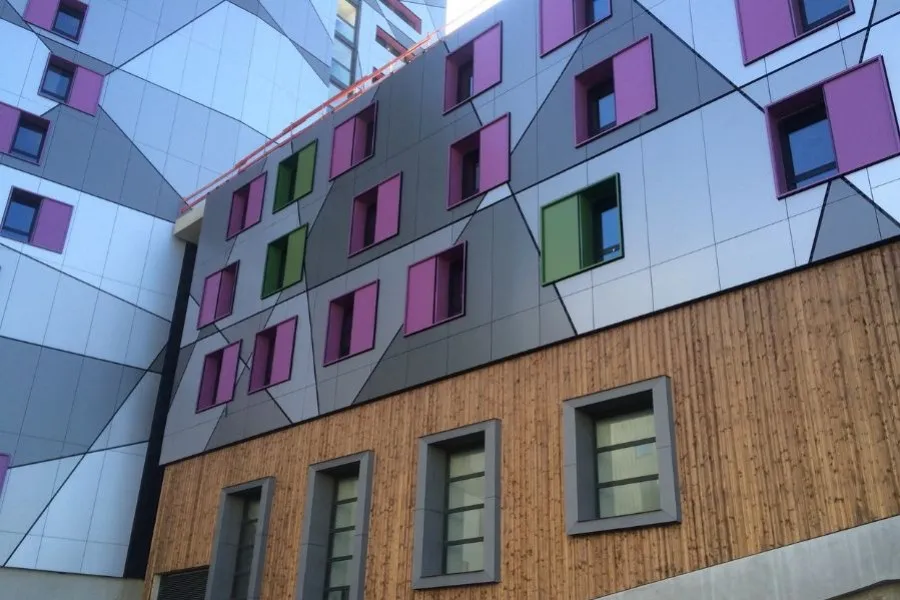 Façade en Alucobond Façade en Alucobond
