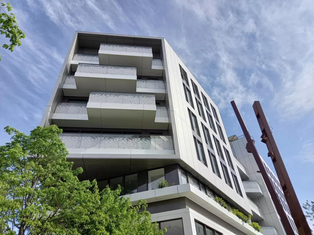 Façade de bâtiment par Acodi