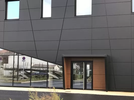 Façade de bâtiment par Acodi