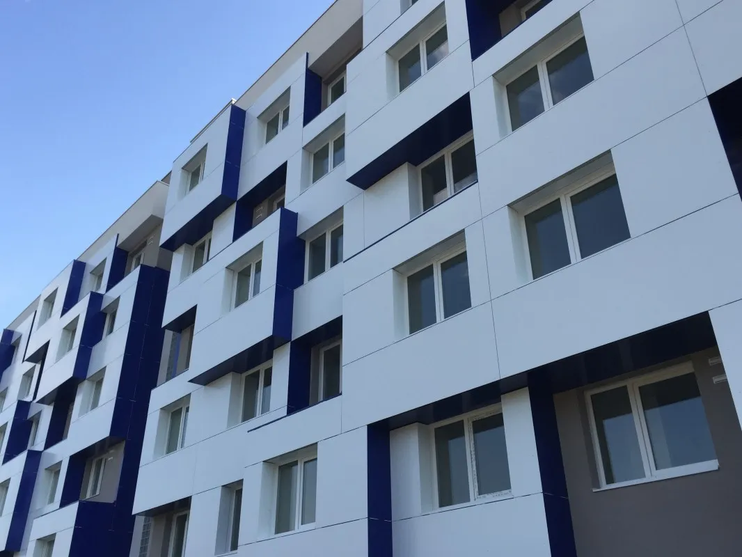Façade en Alucobond Façade en Alucobond